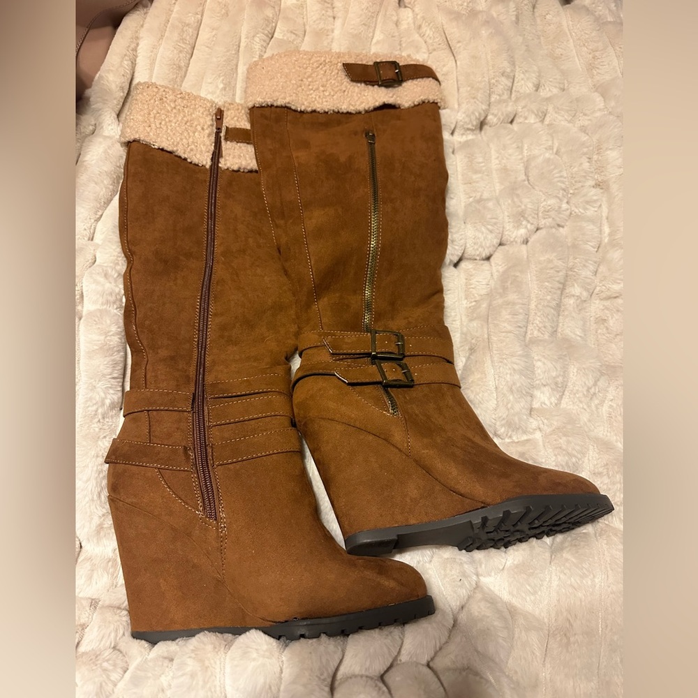 Boots size women’s 8 never warn